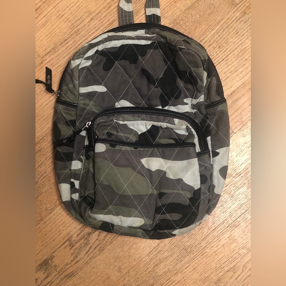 Thirty-one cameo mini back pack.